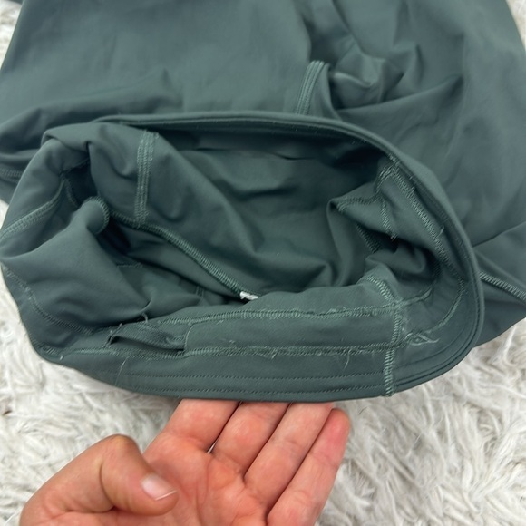 Lululemon Base Pace High-Rise Reflective Short 8" Smoked Spruce - Picture 4 of 5